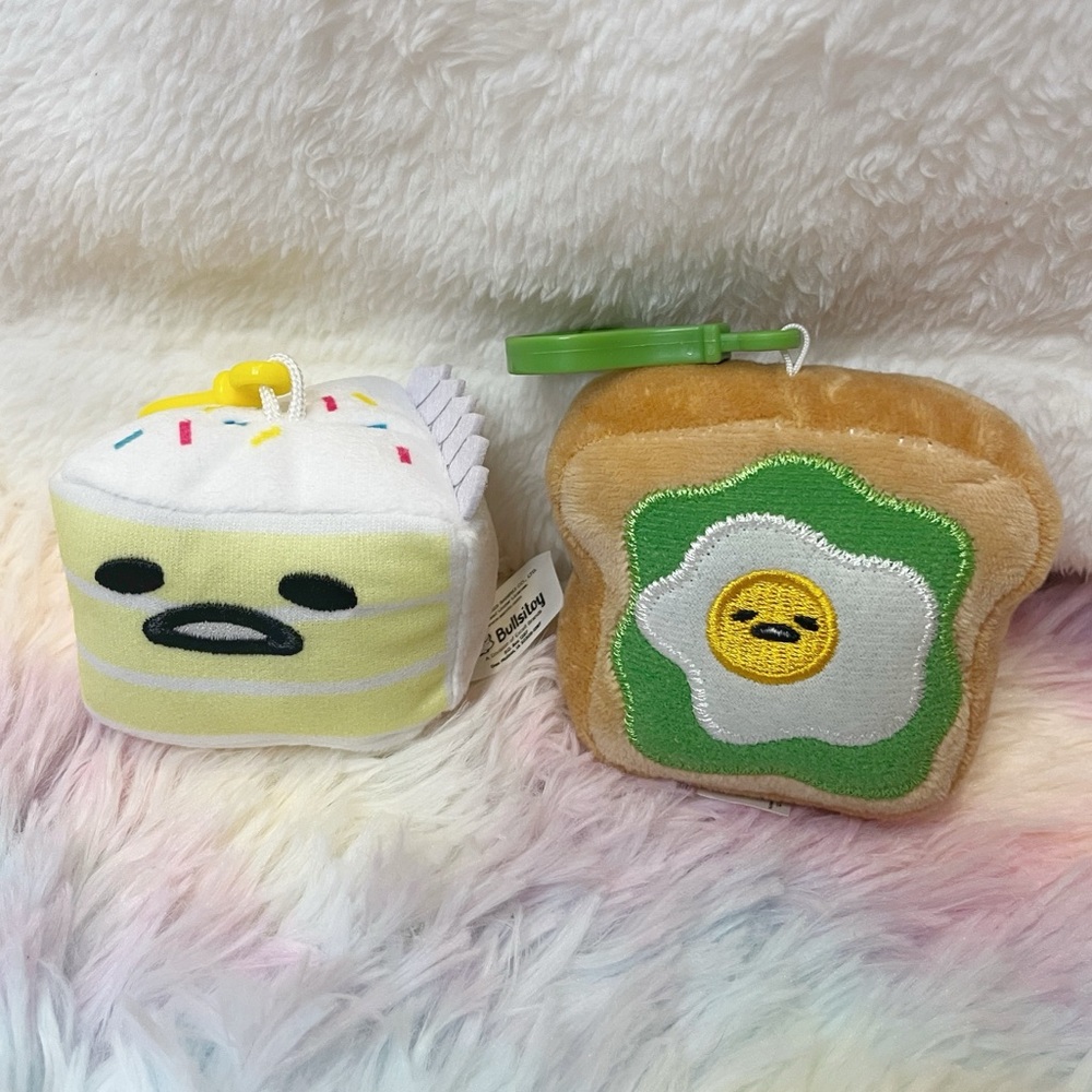 Gudetama plush keychains